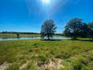 4 Gemma Dr, Lucedale, MS 39452