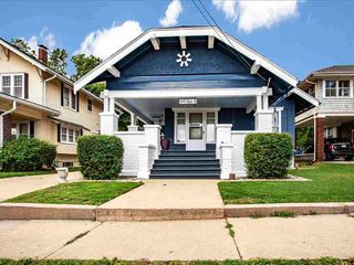 1047 State St, Augusta, KS 67010