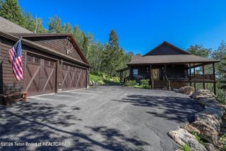 2735 Sorensen Creek Dr, Victor, ID 83455