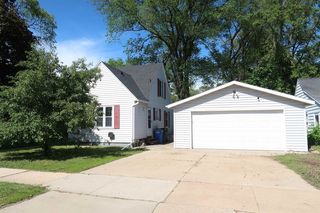 1303 W  Wisconsin St, Portage, WI 53901