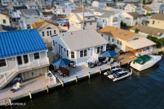 223 Gull Lane, Lavallette, NJ 08735