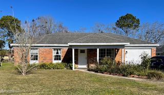 5007 Hastings Ave, Pascagoula, MS 39581
