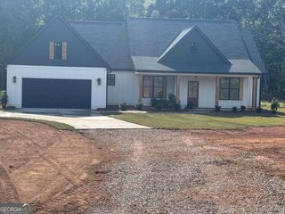 468 Bob Thomas Rd, Jackson, GA 30233