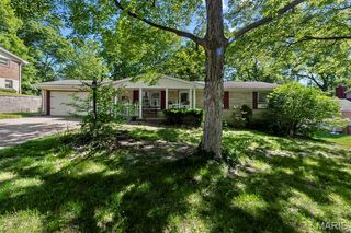 1960 Briarwood Dr, Cape Girardeau, MO 63701