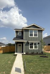 311 Puerto Plata Ave #1, Bastrop, TX 78602