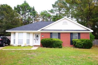 1935 Woodvalley Ct, Semmes, AL 36575