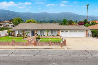735 W  Leadora Ave, Glendora, CA 91741