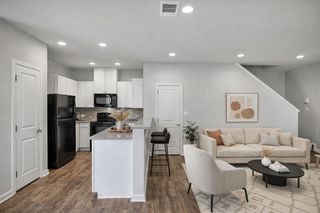 207 Peruna Dr, Marble Falls, TX 78654