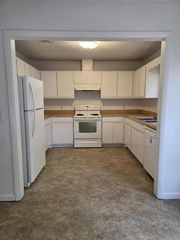 170 Ridge Lake Rd, Crestview, FL 32536