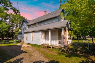 829 Simpson St, Kalamazoo, MI 49007