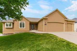 616 Lakeview Dr, Raymore, MO 64083