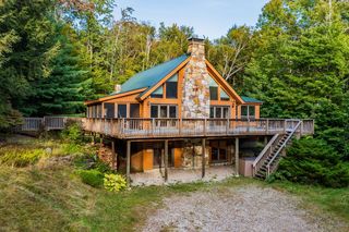 434 Bobcat Run, South Londonderry, VT 05155