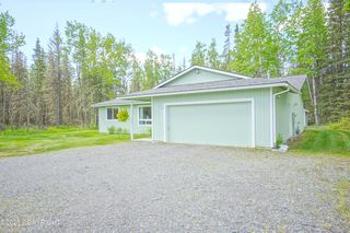 2920 Schooner Cir, Kenai, AK 99611