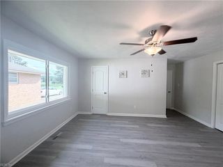 10 C C Spaulding Dr, Hampton, VA 23666