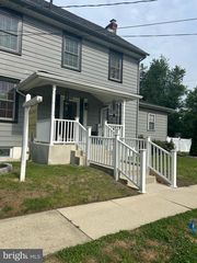 3022 Penn St, Pennsauken, NJ 08109