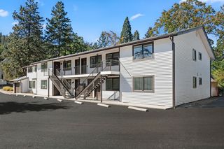 140 High St, Ashland, OR 97520