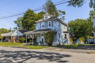312 W  Pleasant St, Hammonton, NJ 08037