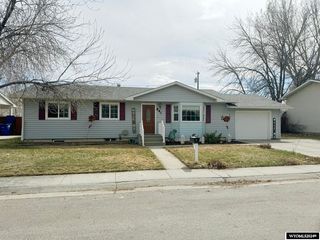 841 Northpointe Dr, Riverton, WY 82501