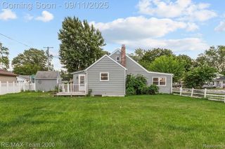 3181 Glendale St, Monroe, MI 48162