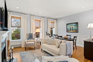 5 Auburn St #2, Charlestown, MA 02129
