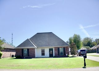 4737 Avery Grace Blvd, Addis, LA 70710
