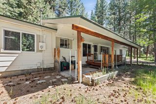 18 Hida Way, Lowman, ID 83637