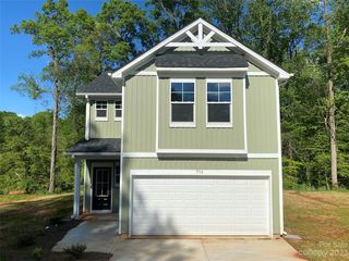 516 3rd St #3, East Spencer, NC 28039