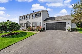 578 Epirus Hl, Clarks Summit, PA 18411