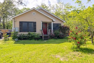 708 Plum Grove Rd, Cleveland, TX 77327