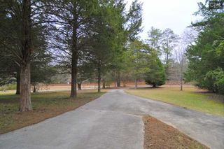 379 N  Valencia Rd, Ridgeway, SC 29130