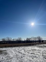 1601 W  33rd Ave, Winfield, KS 67156