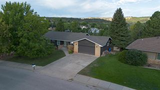 3215 Hogan Ct, Rapid City, SD 57702