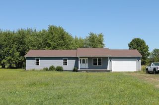 216 Pansy Rd, Blanchester, OH 45107