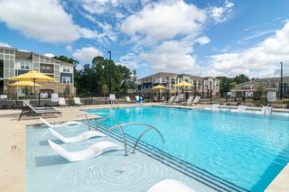 622 Brigham Rd #650-2B, Greensboro, NC 27409