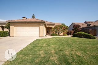 753 Applegate Ave, Clovis, CA 93611