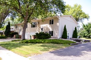 1417 Orchard Dr #A, Brookings, SD 57006