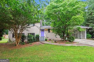 2761 Whisper Ct, Douglasville, GA 30135