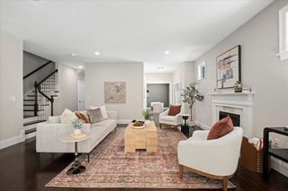 5 N  Pond Way #28, Hopkinton, MA 01748
