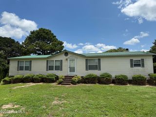 6028 Wayne Memorial Drive, Pikeville, NC 27863