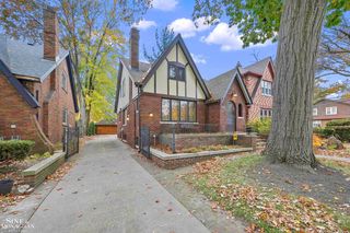 5109 Yorkshire Rd, Detroit, MI 48224