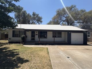 3511 27th St, Lubbock, TX 79410