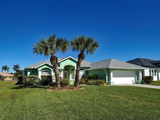 77 Medalist Rd, Rotonda West, FL 33947