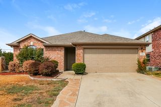 236 Starlight Dr, Forney, TX 75126