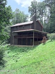 89 Wilderness Drive, Hayesville, NC 28904