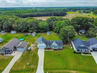 44 Beasley Estates Dr, Benson, NC 27504