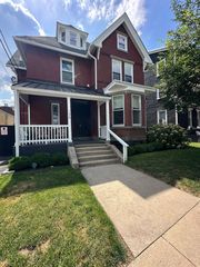 136 Main St #6, Phoenixville, PA 19460