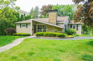 1202 W  Oliver St, Owosso, MI 48867