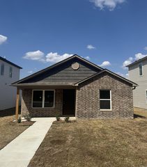 10301 Paul Eells Dr, North Little Rock, AR 72113
