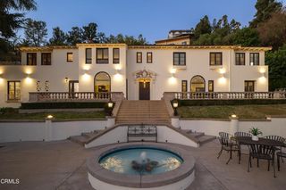 1951 N  Saint Andrews Pl, Los Angeles, CA 90068