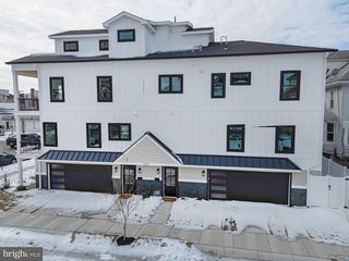5201 Atlantic Ave #A, Ventnor City, NJ 08406